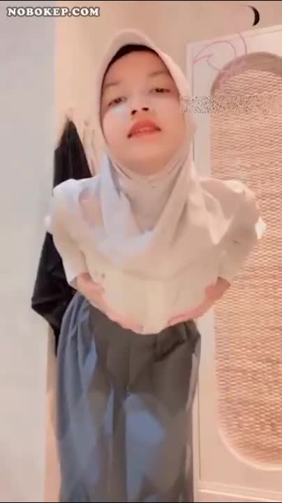 Panya Seragam SMA Hijab Colmek Dildo.mp4