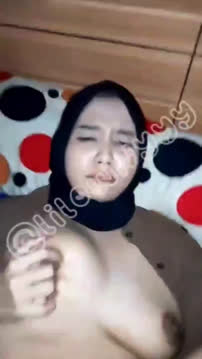 Bokep Indo Ngentot Pacar Jilbab Hitam Montok Binal_2025-07-18_16-30-28.mp4