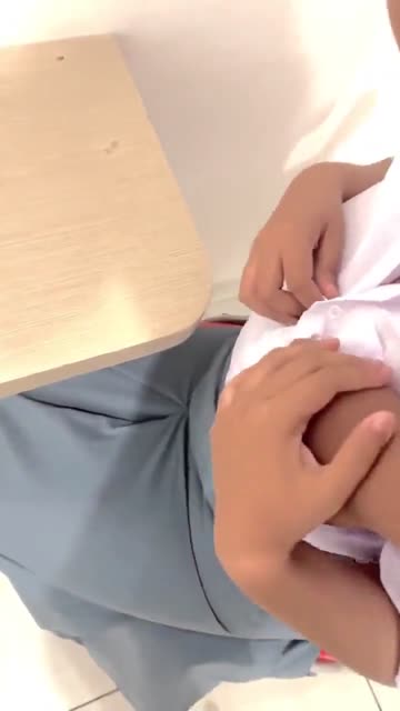 Anak SMA Demi IPhone