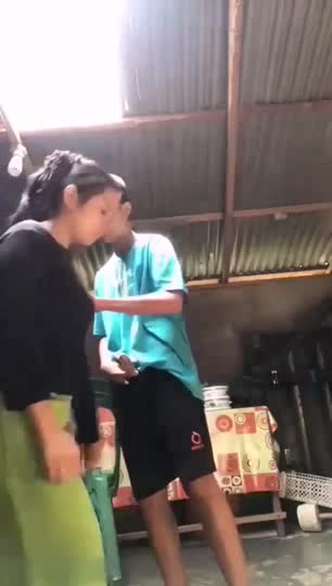 Bokep_Adik_Kakak_Awalnya_Minta_Kocokin_Eh_Ngewe_Jambak - vidxlr.top