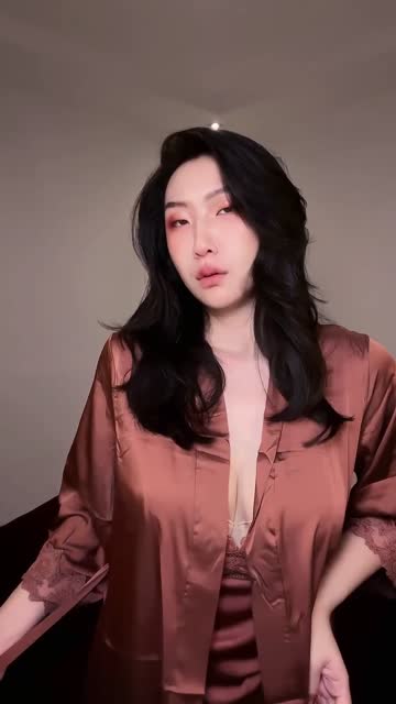 Adeline Lascano - Join Tele @lupabelum (21).mp4
