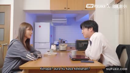 1 sub indo Sejak kakak laki-laki saya yang brengsek dan mesum datang ke rumah saya... dia diam-diam menghamili dan melatih tunangan saya yang berpayudara G setiap hari