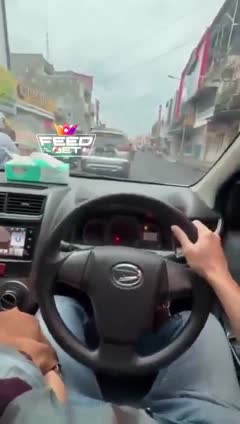Di sepomh di mobil #14